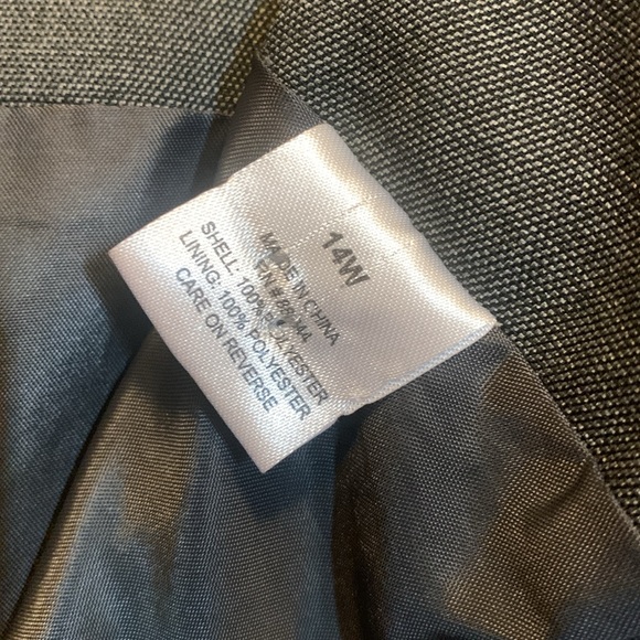 Lined Pencil Skirt with split - Picture 5 of 6